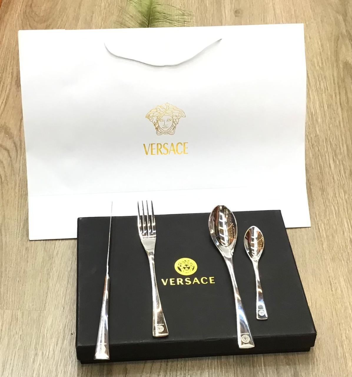 Versace cutlery set for one person, Gold or Silver color - Image 4 of 4